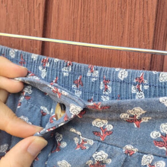 NOW + GEN X SONOMA | Ditsy Floral Button Front Midi Hi-Low Skirt Cottagecore XS - Picture 7 of 13